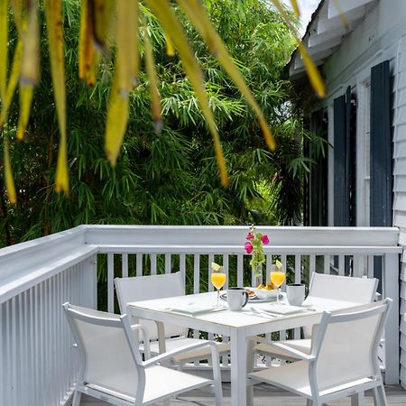 Alexander'S Guesthouse-Adult Exclusive, Lgbtq Friendly Key West Extérieur photo