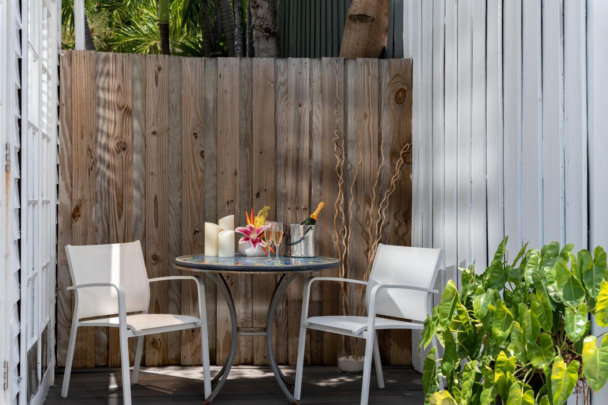 Alexander'S Guesthouse-Adult Exclusive, Lgbtq Friendly Key West Chambre photo